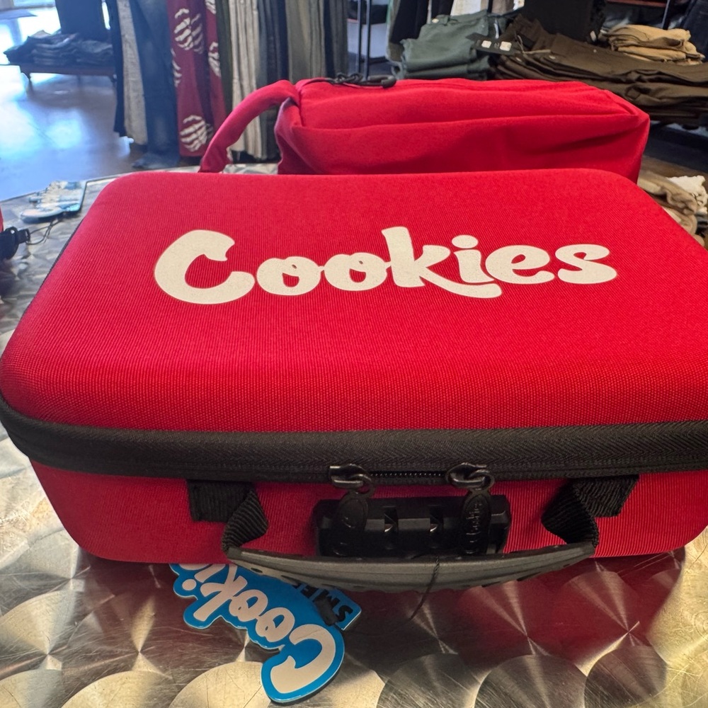 Red Cookies Smell Proof Travel Case